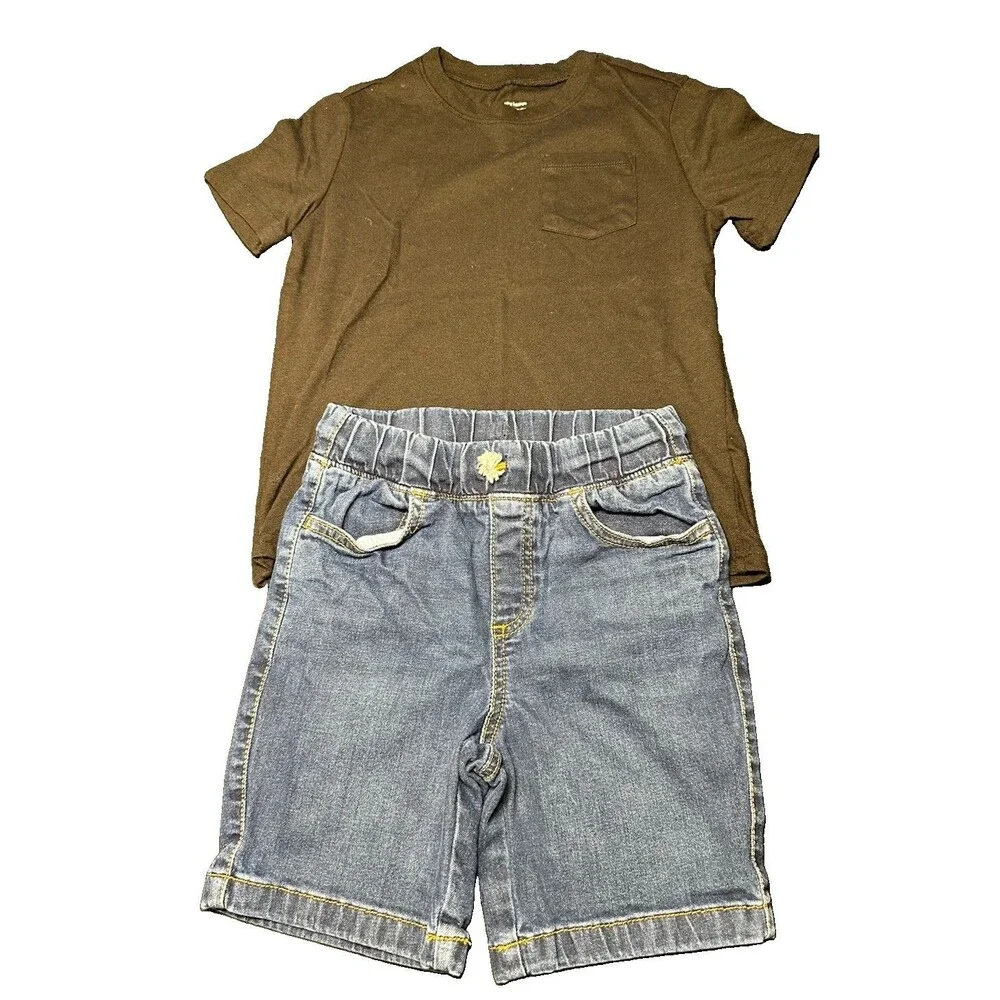 Boys Lot Size Small 4-Piece Outfit Shorts And Tee Shirt